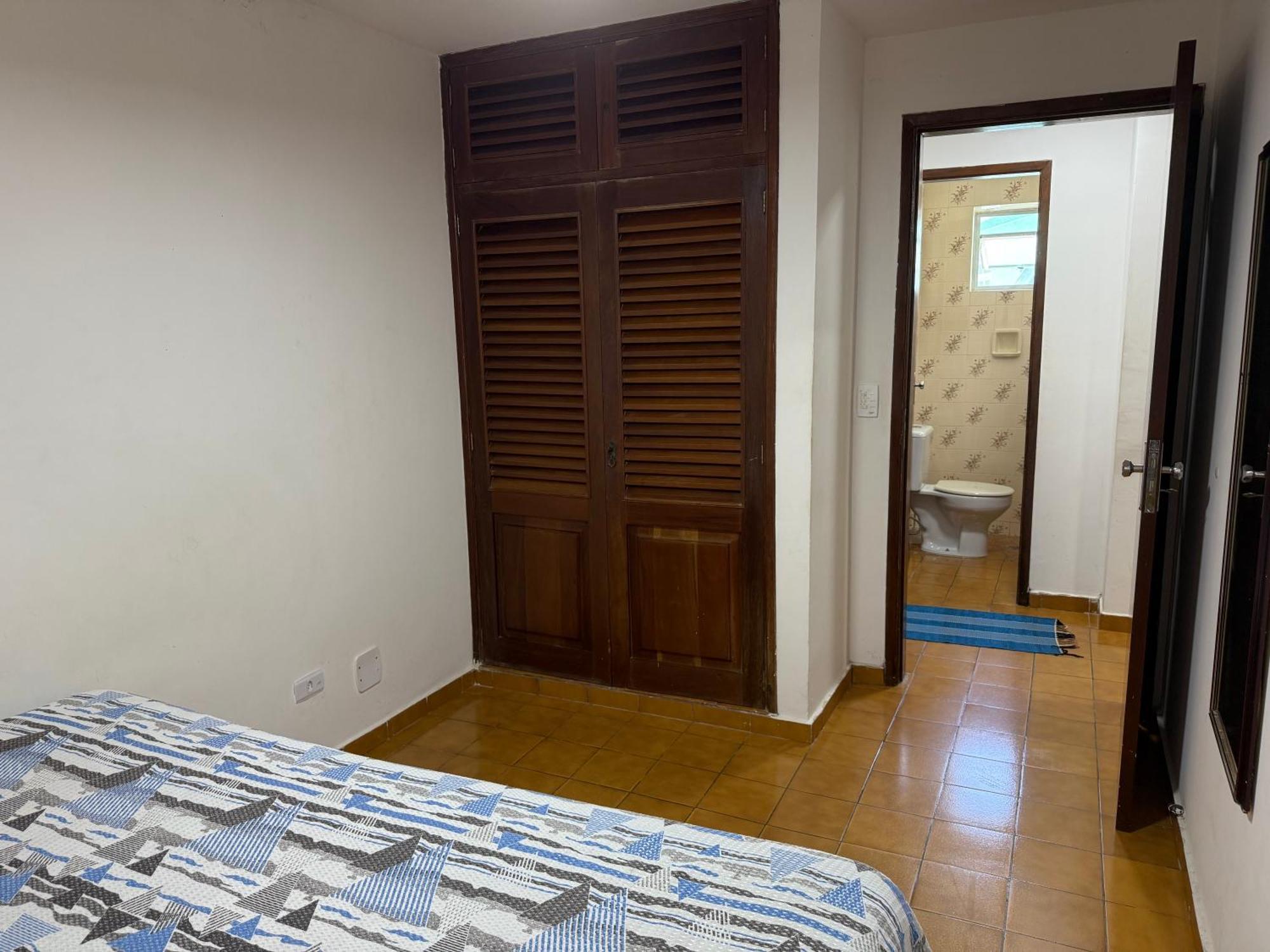 Apto 100m Da Grande Em Apartamento *